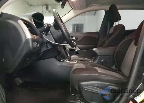 2017 Jeep Cherokee Sport из США, поврежденный, VIN 1C4PJMAB6HD228611